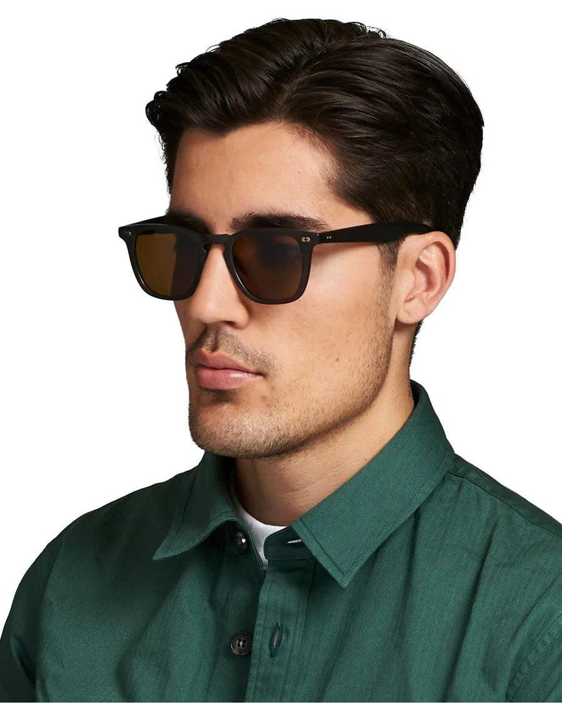 Óculos de Sol Masculino em Acetato Quadrado - Elegância e Proteção UV 🕶️